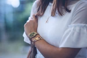 Robe blanche et veste en jean Zaful