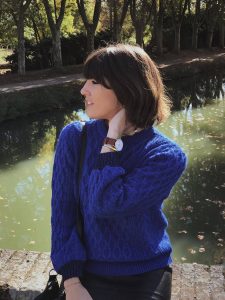 Pull bleu torsadé Mango