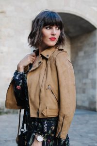 Robe longue à fleurs Camaïeu et Perfecto beige