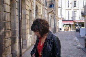 Blogueuse Mode Bordeaux - Robe portefeuille