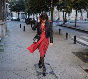 Blogueuse Mode Bordeaux - Robe portefeuille
