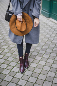 chapeau manteau